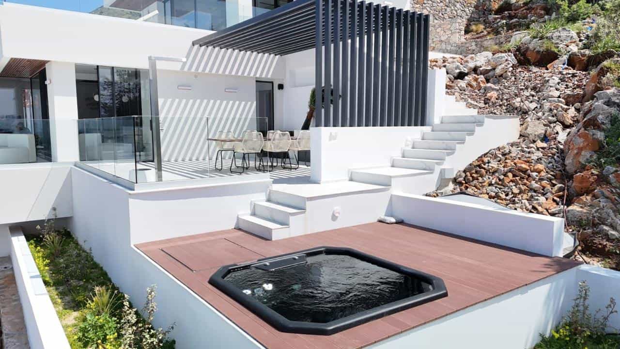 Villa DeLuxe  - poolPrivate
