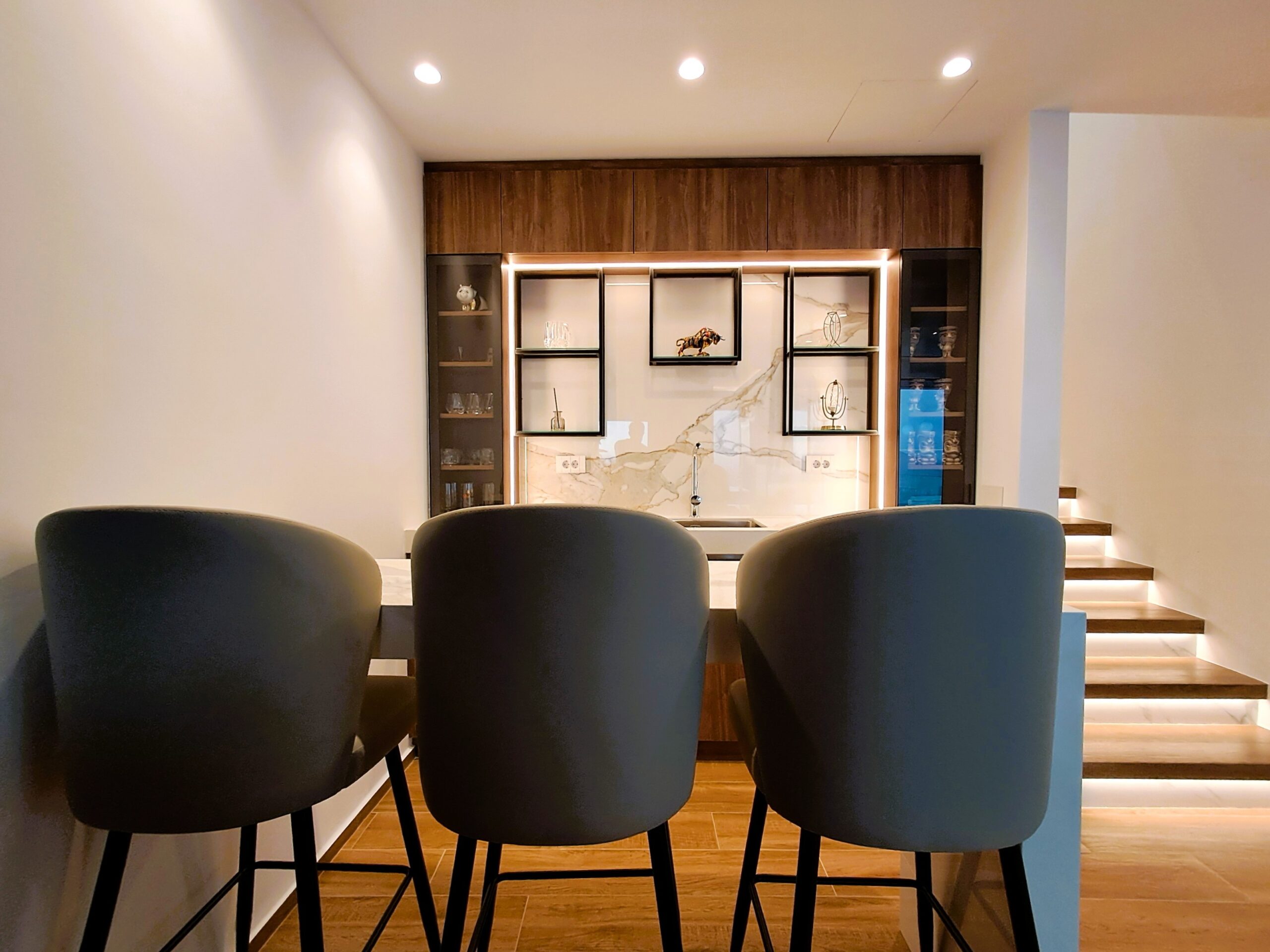 Villa DeLuxe - diningRoom