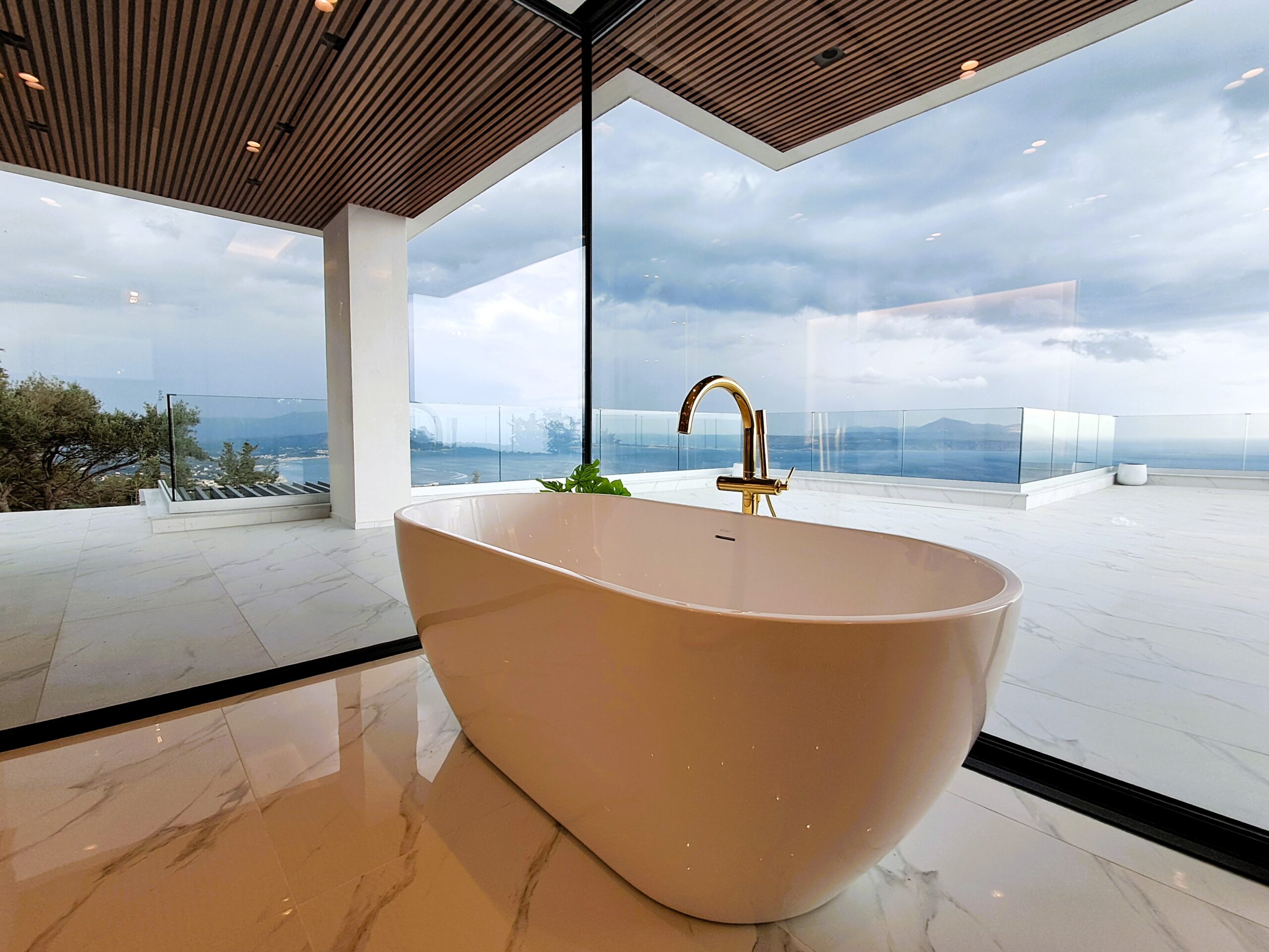 Villa DeLuxe - bathroom